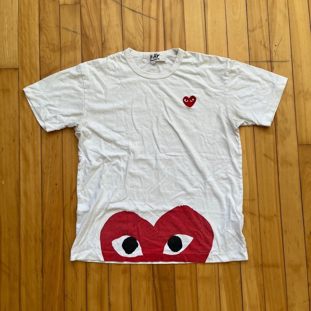 Comme des Garcons Play White Heart Logo Graphic T-Shirt AZ-T034 Mens Large